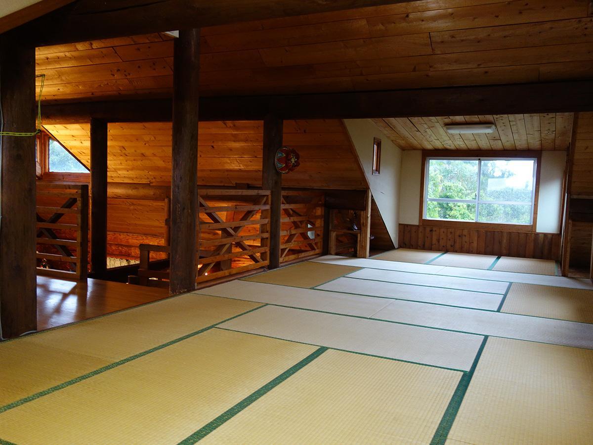 Log Pension Izumigamori Motobu Extérieur photo